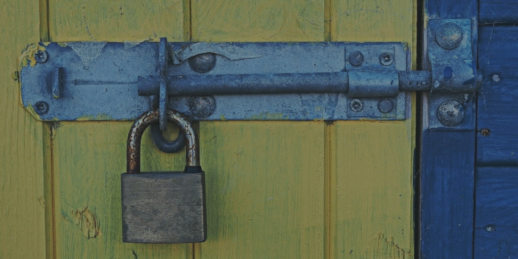 Lee más sobre el artículo ¿Puertas blindadas o acorazadas?